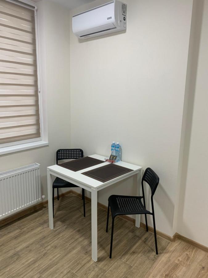 0263-1 Смарт-Апартаменты Жк «Счастливый» Kyiv Exterior photo